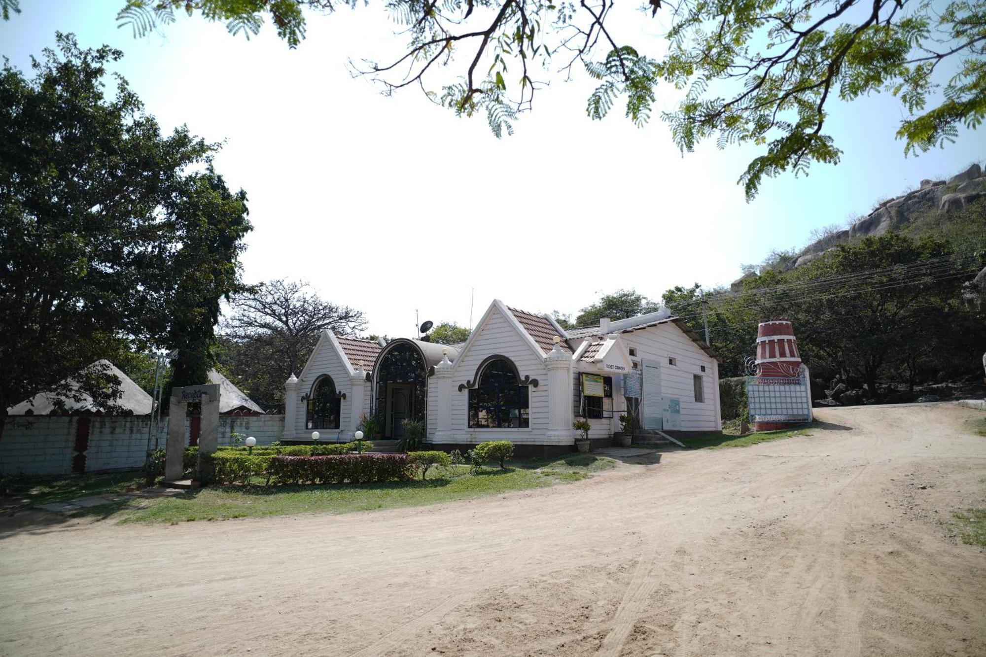 Kishkinda Heritage Resort Hampi Eksteriør bilde